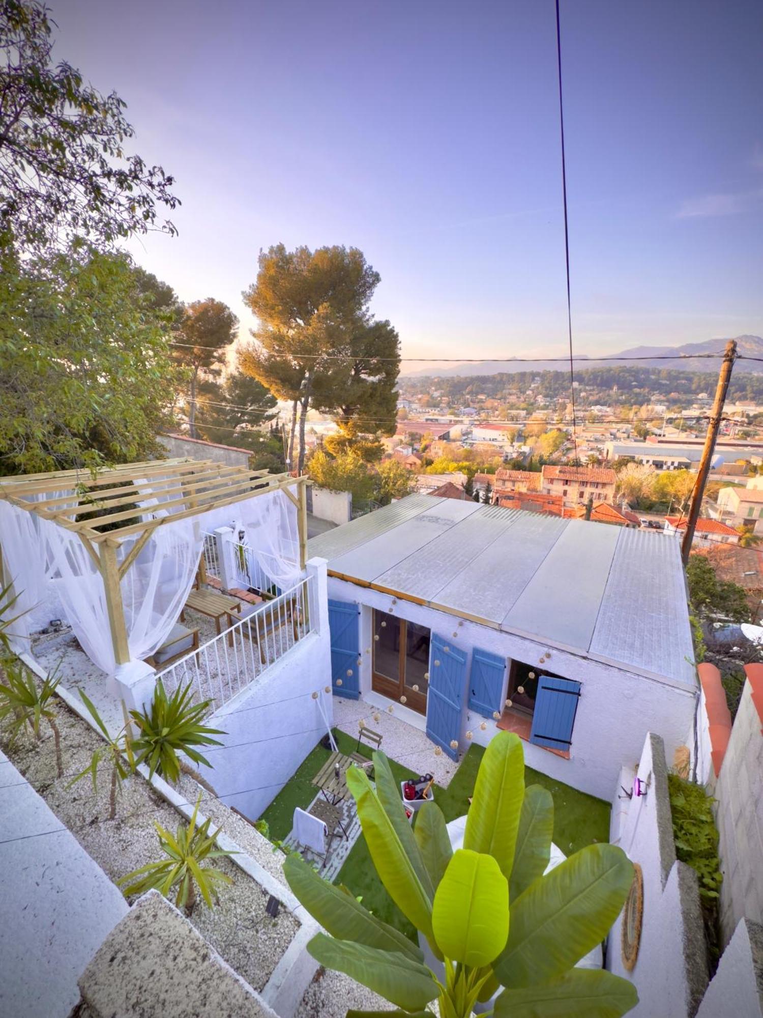 Petite Maison Avec Terrasse La Penne-sur-Huveaune Exterior foto