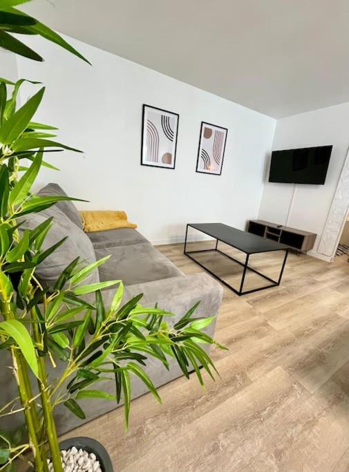 Petite Maison Avec Terrasse La Penne-sur-Huveaune Exterior foto